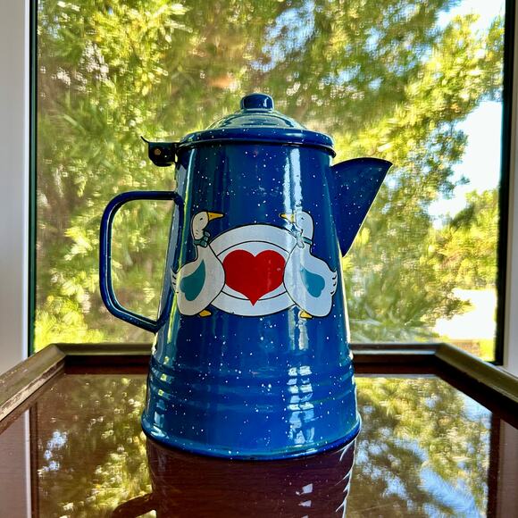 Vintage Tres Troquelles Blue Enamelware Coffee Pot White Spatter Folk  art 1970s - Picture 6 of 13